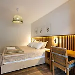 Villaskalaurla 4*