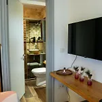 فندق مبيت وإفطار Villaskalaurla 4*