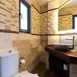 Villaskalaurla 4*