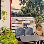 Villaskalaurla 4*