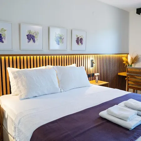 Villaskalaurla Couette-café